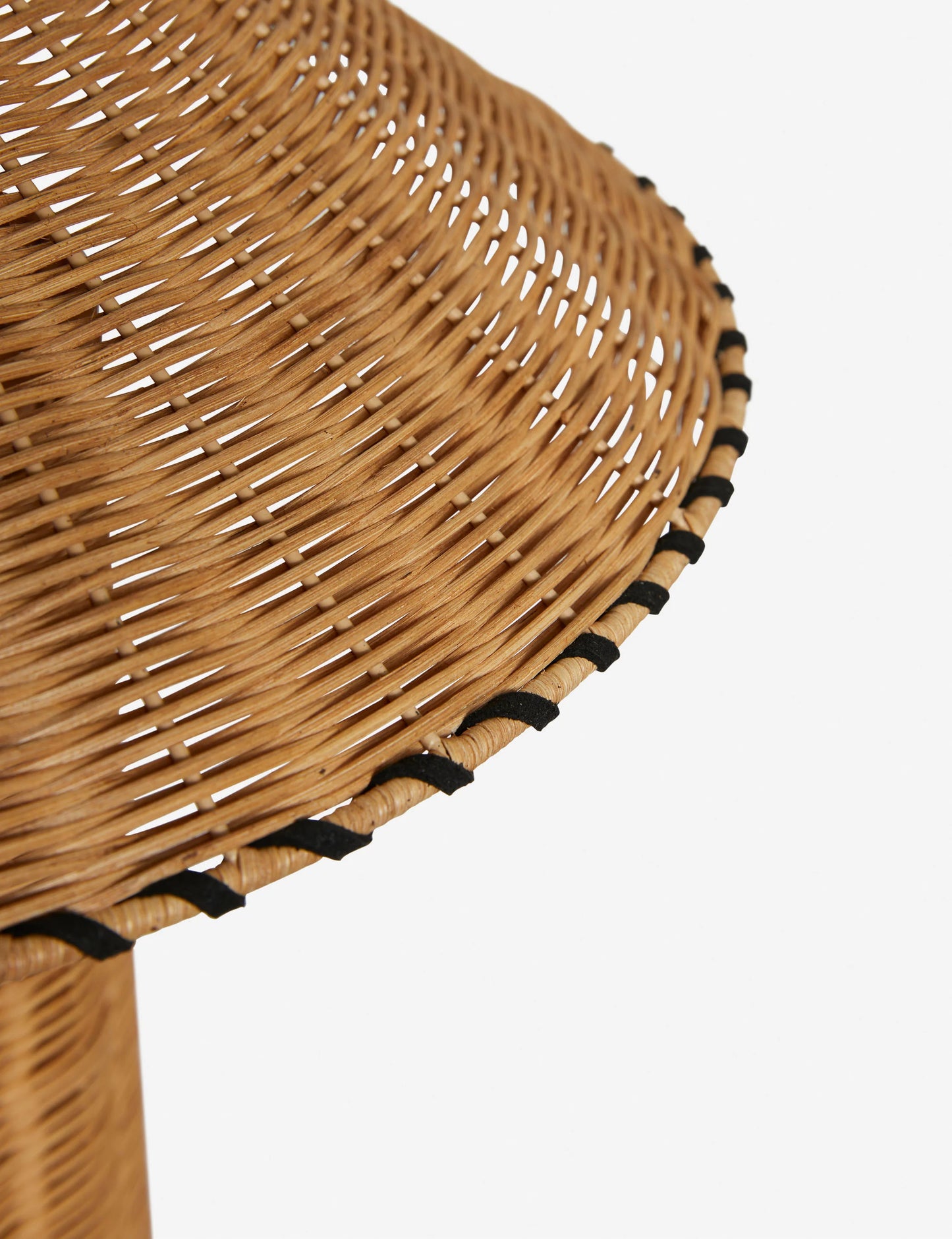 Terrene Table Lamp